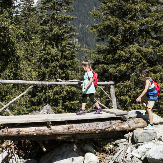 Golmiho dětská turistická stezka v údolí Montafon