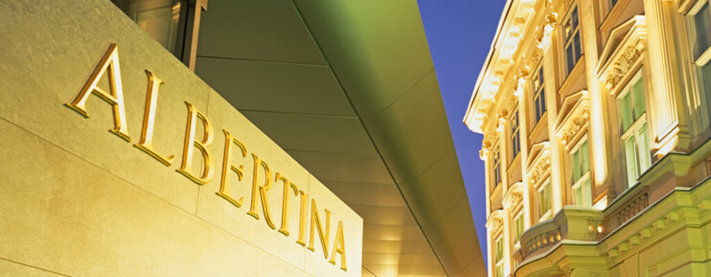 Vienna_Museo_Albertina_c_Oesterreich_Werbung_Popp_Hackner_architettura tetto_Hans_Hollein.jpg