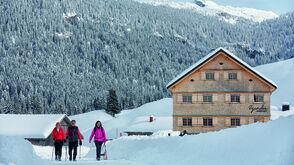 winterwandern-in-schanenbach-adolf-bereuter_bregenzerwald-tourismus