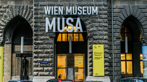 Das MUSA Wien zeigt ab Oktober 2023 „Bye Bye Zuversicht“.