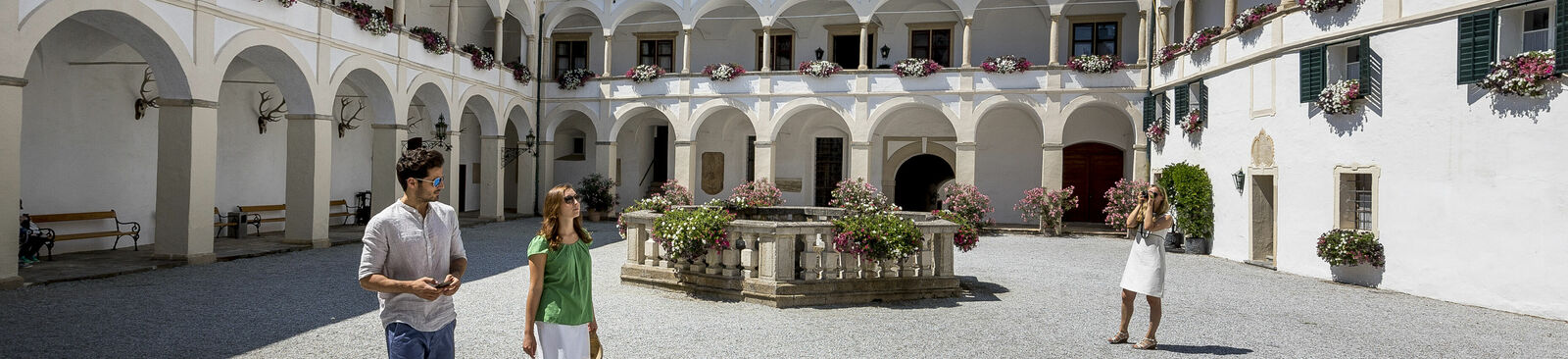 Florentinerhof auf Schloss Herberstein in der Oststeiermark