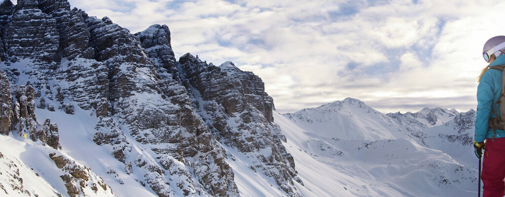  Freeride in der Axamer Lizum mit Blick auf die Kalkkögel 