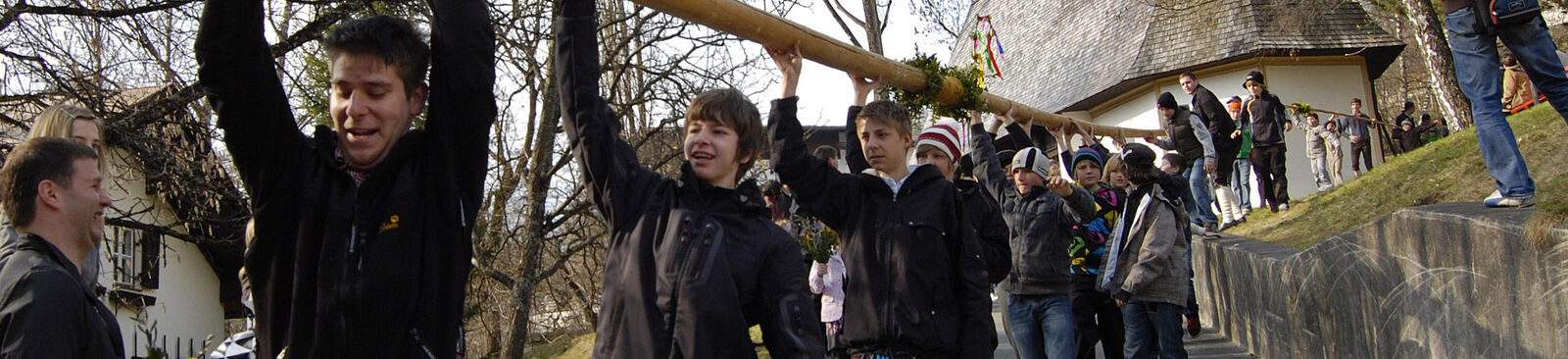 Farbenprächtiges Ritual