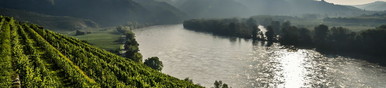 Auf dem Welterbesteig Wachau umrunden Wander*innen in 14 Etappen eine der schönsten Flusslandschaften Europas.