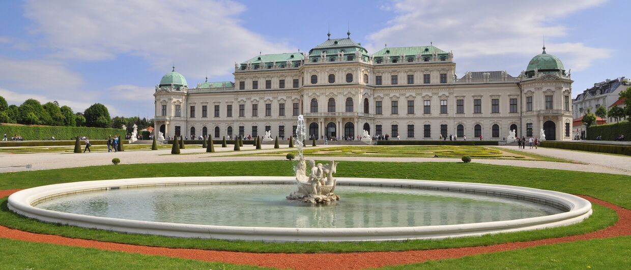 Замок Бельведер в Вене