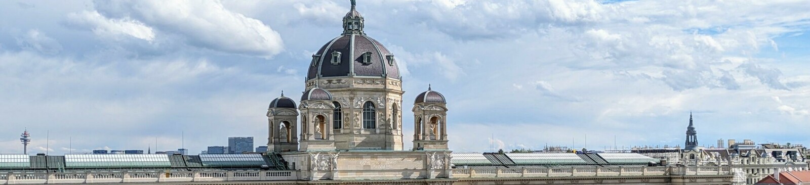 KHM-mit-Maria-Theresien-Platz (c) Oesterreich-Werbung_Akiko-Fukuda