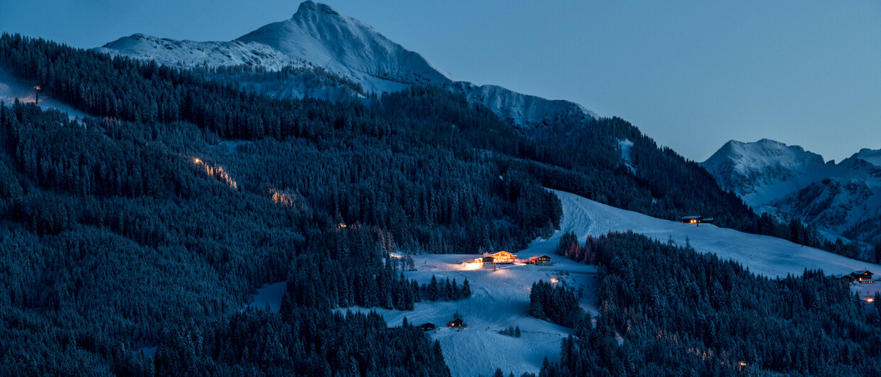  Altenmarkt-Zauchensee am Abend 