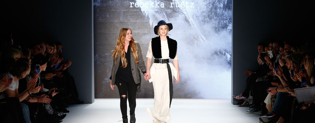 Rebekka Ruetz bei Berlin Fashion Week