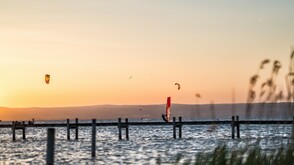 Kite-Surfer am Neusiedler See