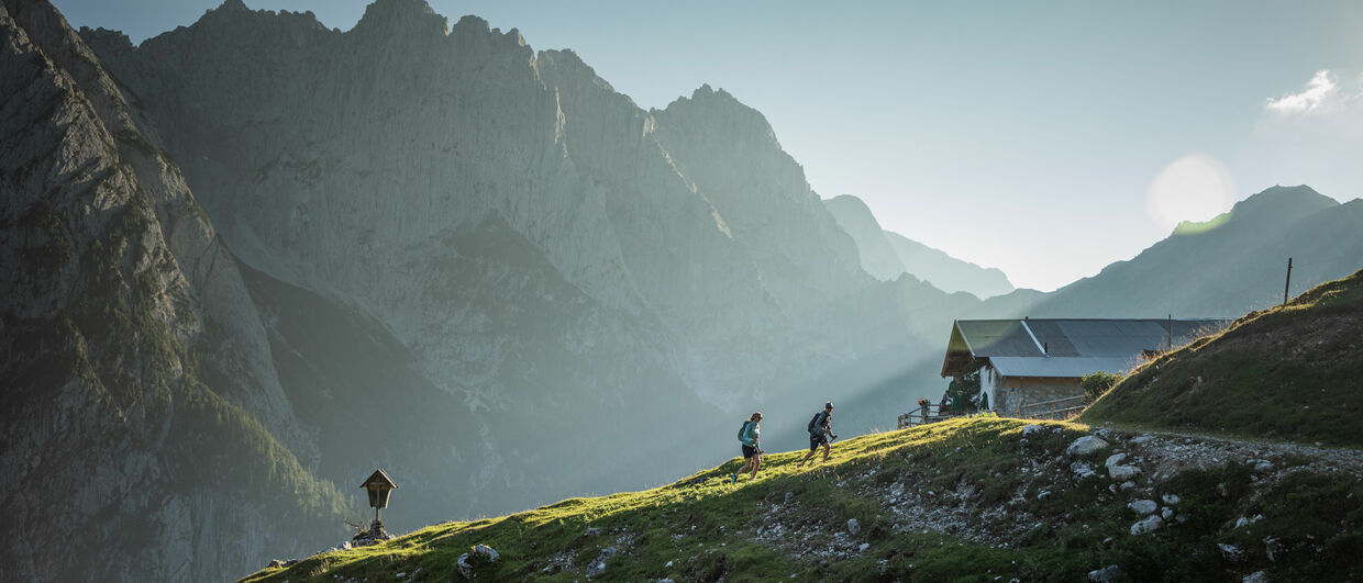 Nádherný výhled na Wilder Kaiser na Feldbergu v oblasti St. Johann in Tirol