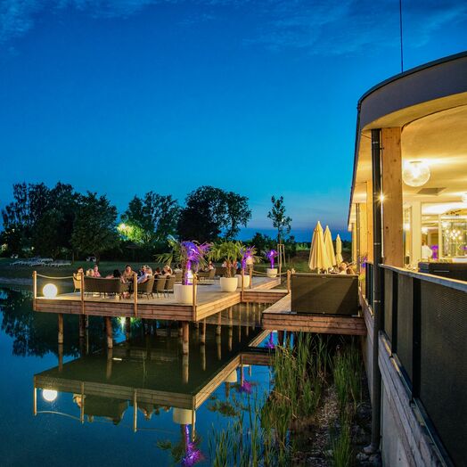 In der Steppenlandschaft des Nationalparks Neusiedler See-Seewinkel vereint das Vila Vita Pannonia-Resort vier Restaurants.