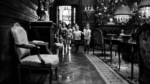 Hotel Sacher Vienna - Children running through the lobby