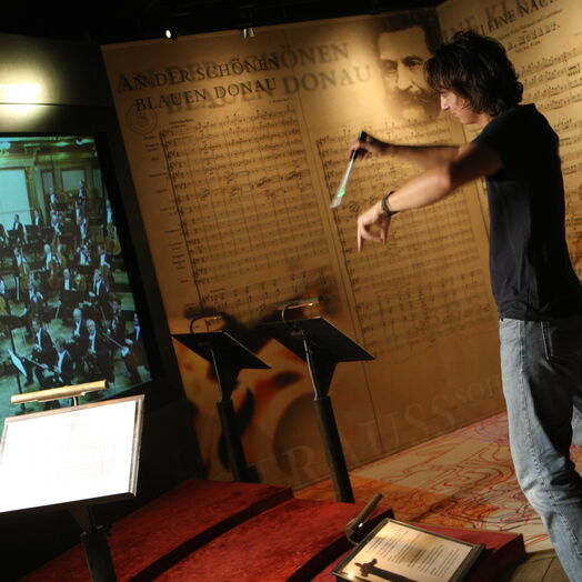 In der Welt der Klänge-Virtueller-Dirigent