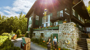 Sommerfrische in den Wiener Alpen: Looshaus in Payerbach