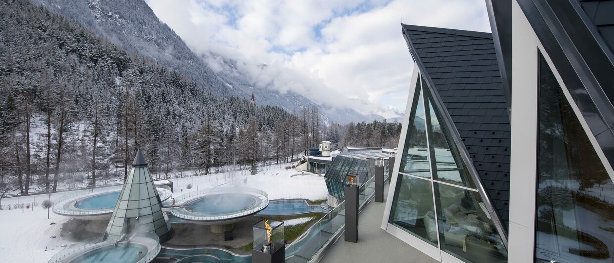 Relaks i wypoczynek w Aqua Dome – największych termach Tyrolu