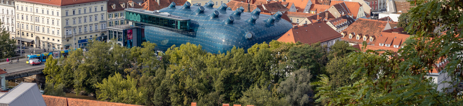 Graz_Kunsthaus_c_Oesterreich_Werbung_Sebastian_Burziwal.jpg