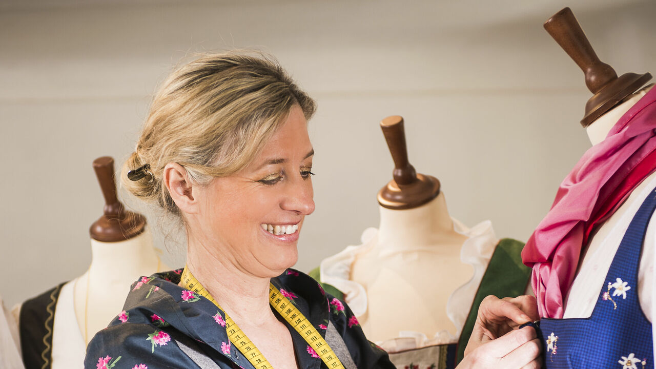 Damen Pumps Mit Blockabsatz - Bequeme High Heels Für Dirndl & Hochzeit