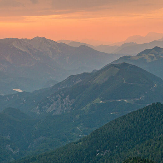Výhled z vrcholu Schafberg