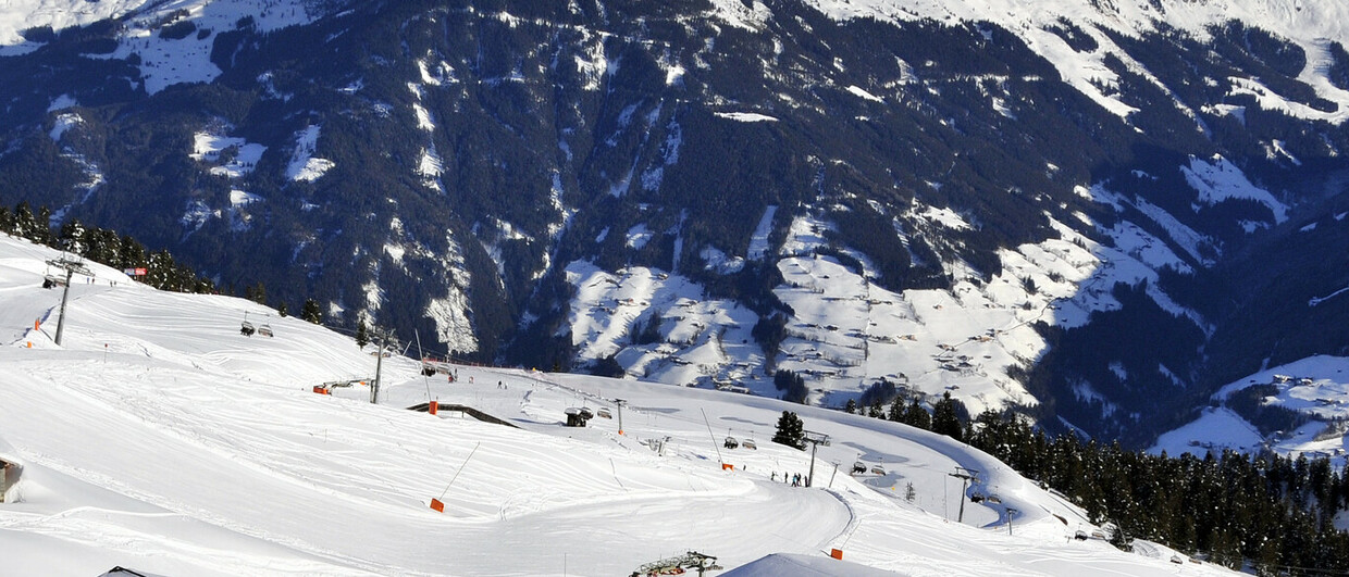  Skifahren im Zillertal 