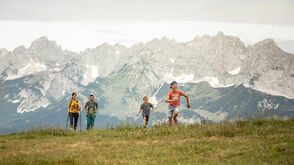 rodinná túra v St. Johann in Tirol