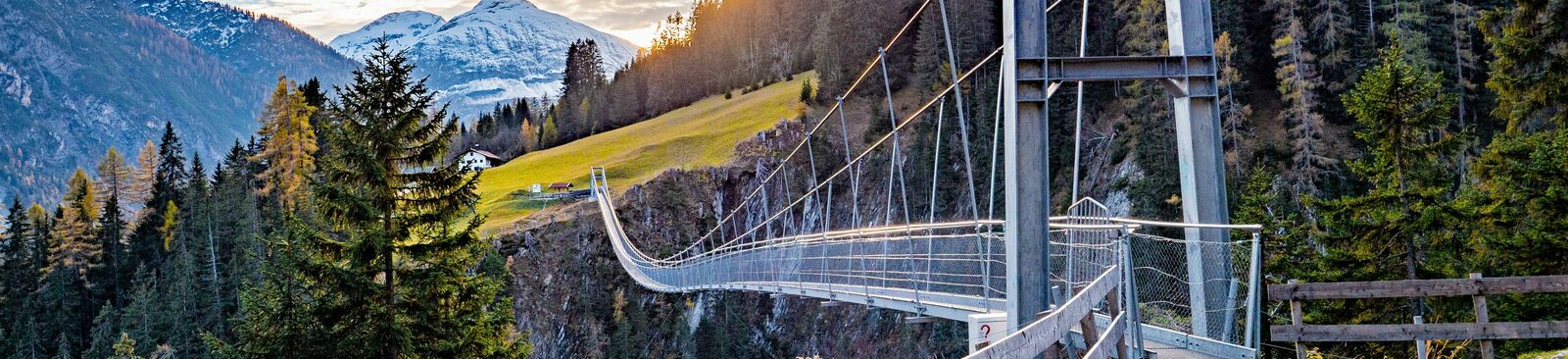 Holzgauer Seilhängebrücke - Österreichs höchste und längste Hängebrücke